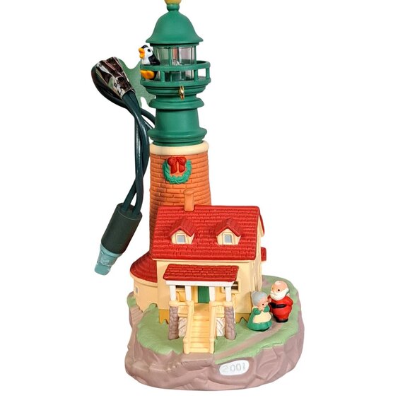 Hallmark  Magic Ornament 5th in Lighthouse Greetings Magic Light Series 2001 - Picture 7 of 15